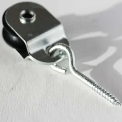 3 poulies à vis articulée, axe central 2mm