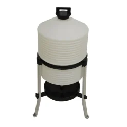 Abreuvoir volaille plastique sur pieds 30 L River Systems