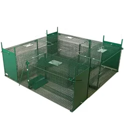 Boite à fauve 4 entrées 1,35m X 1,35m X 0,45 m