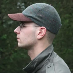 Casquette à carreaux réglable laine polyester kaki marron T58