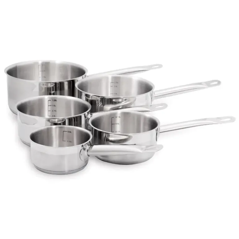 Casserole acier inoxydable / 5 tailles 12 à 20 cm