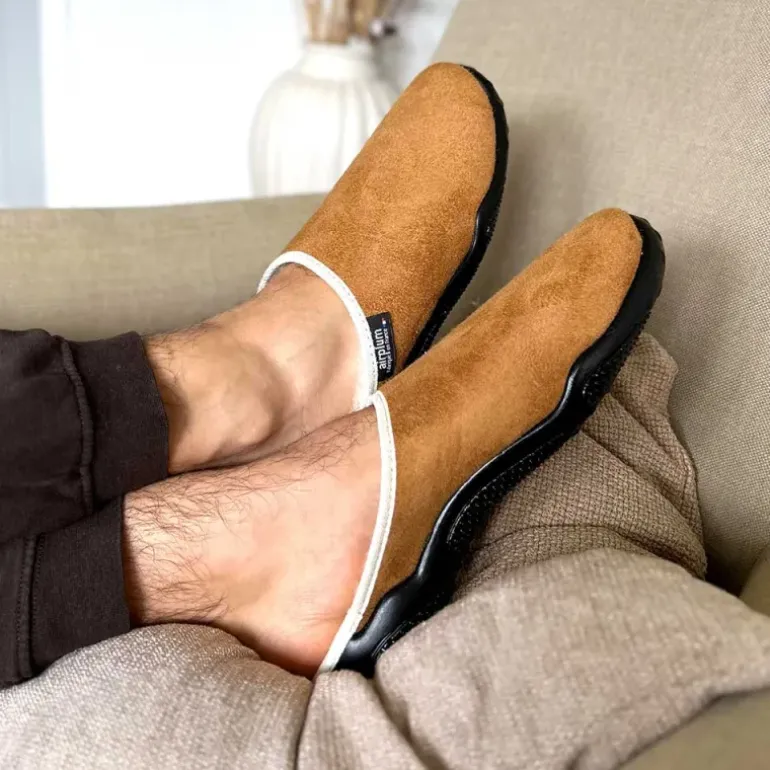 Chaussons Mules Fourrées Doudou Marron Airplum