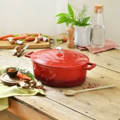 Cocotte en fonte aluminium ovale rouge 5,3 L
