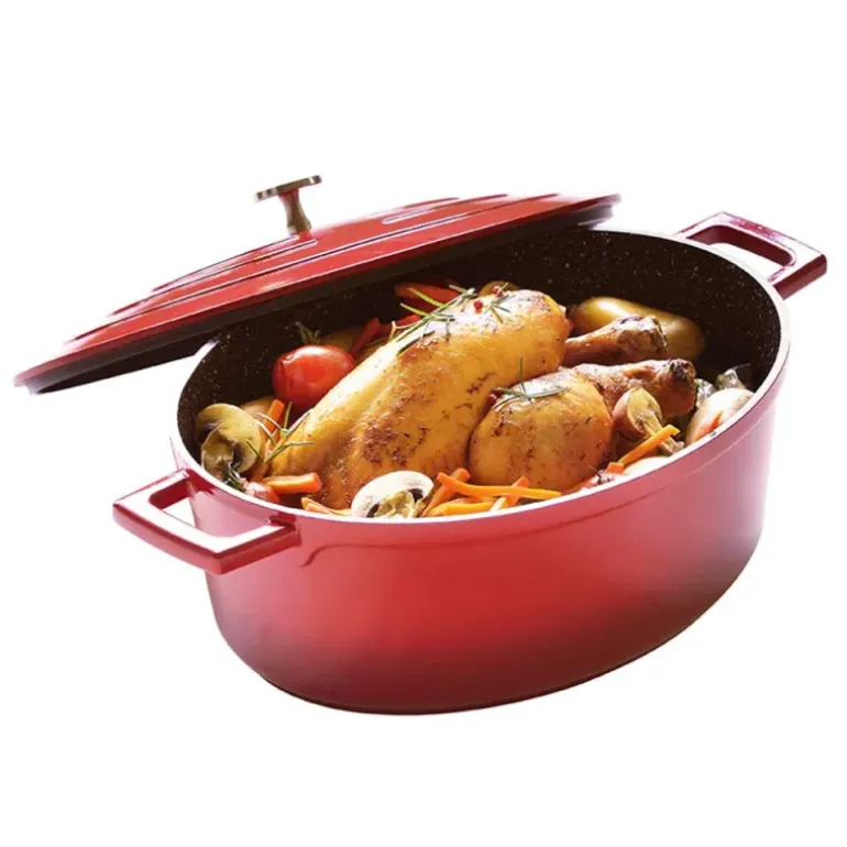 Cocotte en fonte aluminium ovale rouge 4 L