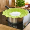 Couvercle anti-débordement silicone 33cm feuilles cuisine