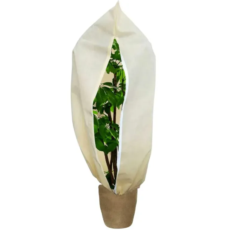 Couverture végétale non tissée 200x240cm protection plantes