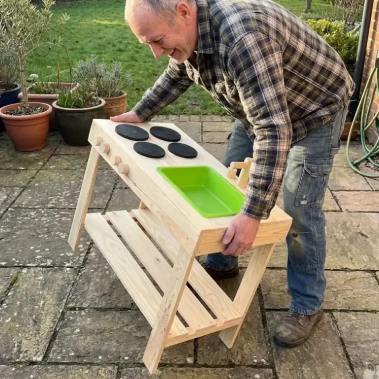 Cuisine en bois pour enfant