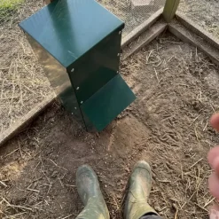 Mangeoire trémie galvanisée verte anti gaspillage 7 kg