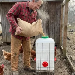Mangeoires grande capacité avec réservoir 23 kg