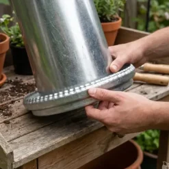 Mangeoires volaille à trémie métal 5kg en lot de 5