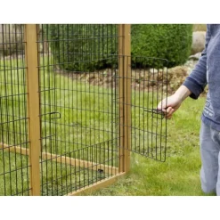 Parc extérieur en pin pour petits animaux avec abri